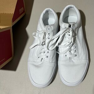 Like New White Vans